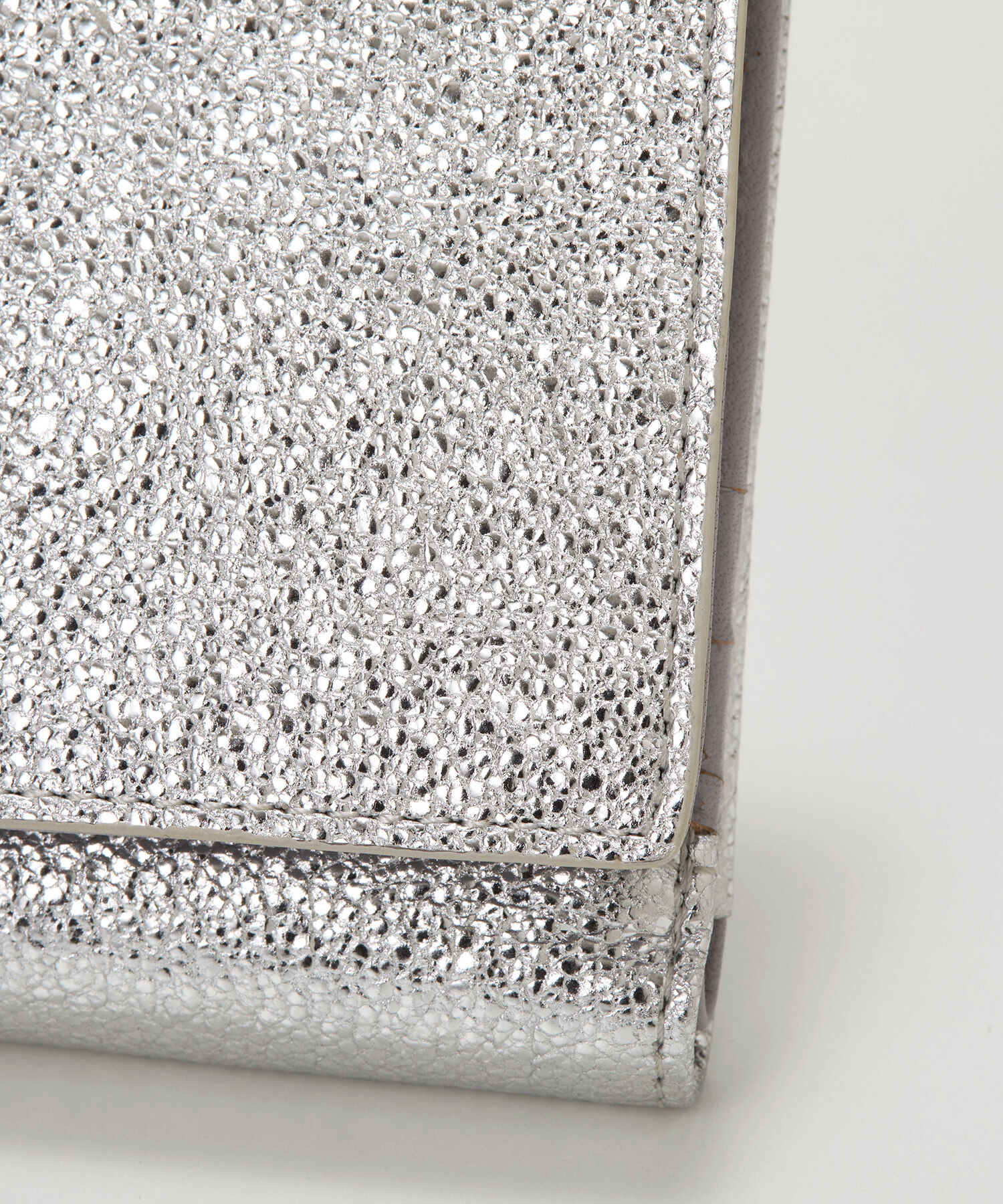 TOPKAPI BREATH「【TREASURE TOPKAPI】ウォッシュド レザー メタリック 二つ折り財布」|財布|