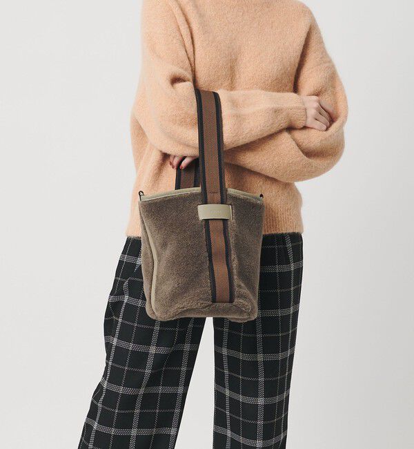 BEAUTY&YOUTH UNITED ARROWS「【別注】＜Folna＞フェイクムートン ワンショルダーバッグ」|ショルダー・メッセンジャー|