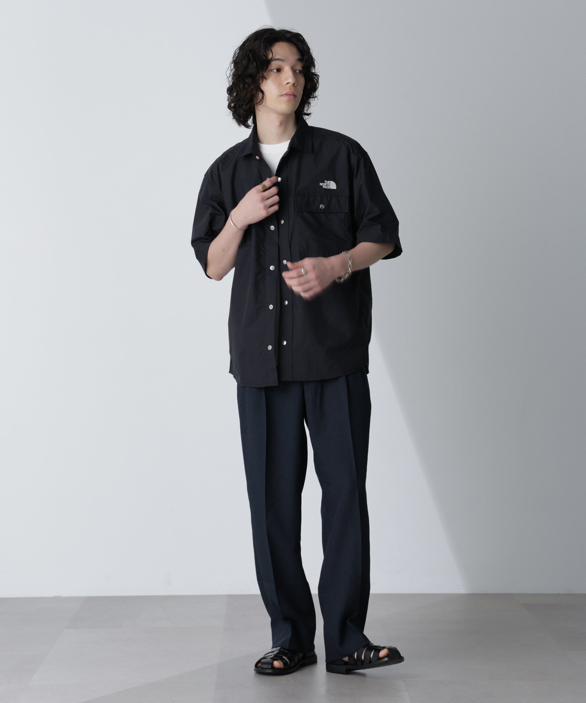 nano･universe「テックリネンリラックスタックテーパードパンツ（セットアップ可）」|チノ|