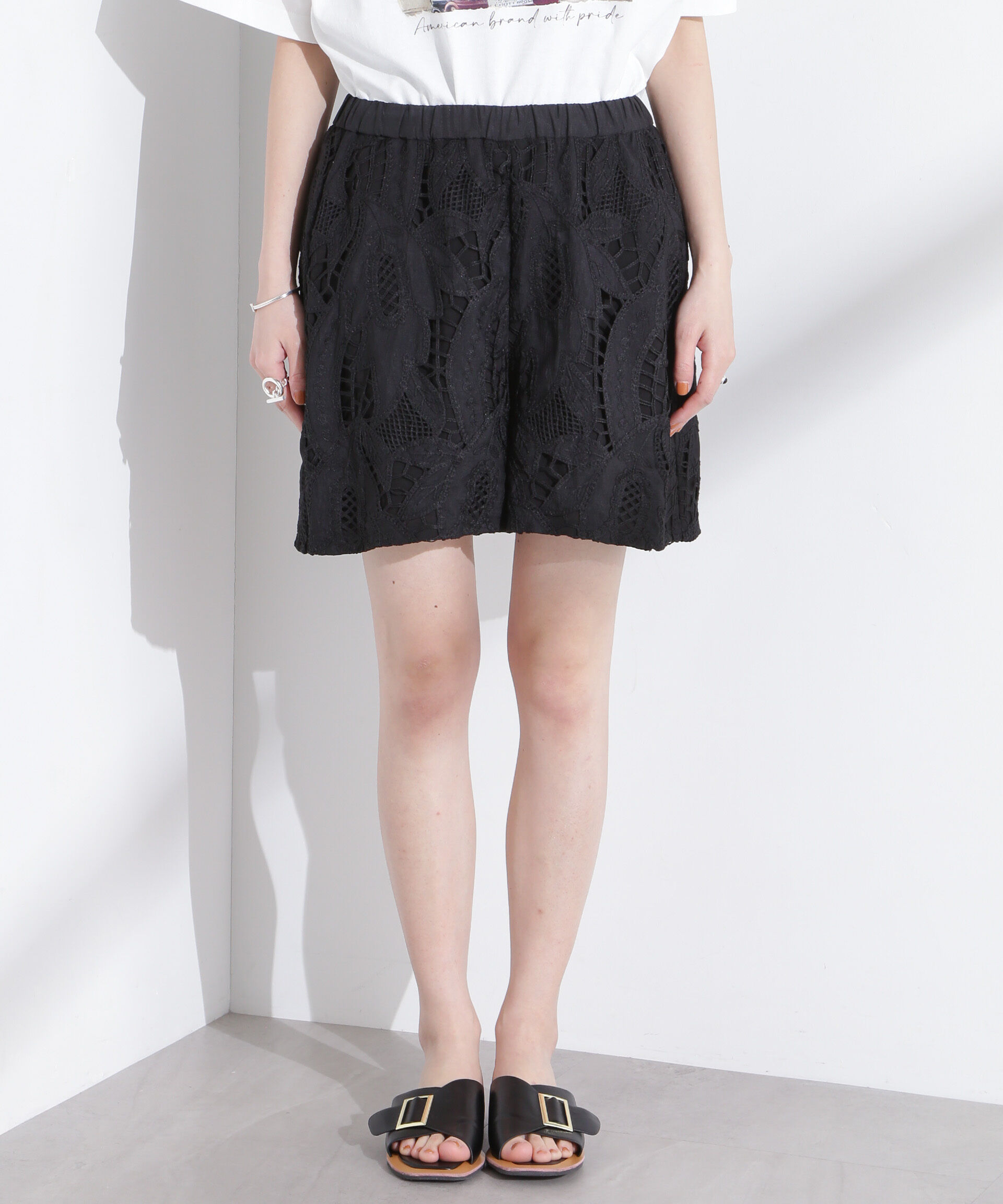 nano･universe「イージーレースショートパンツ」|チノ|