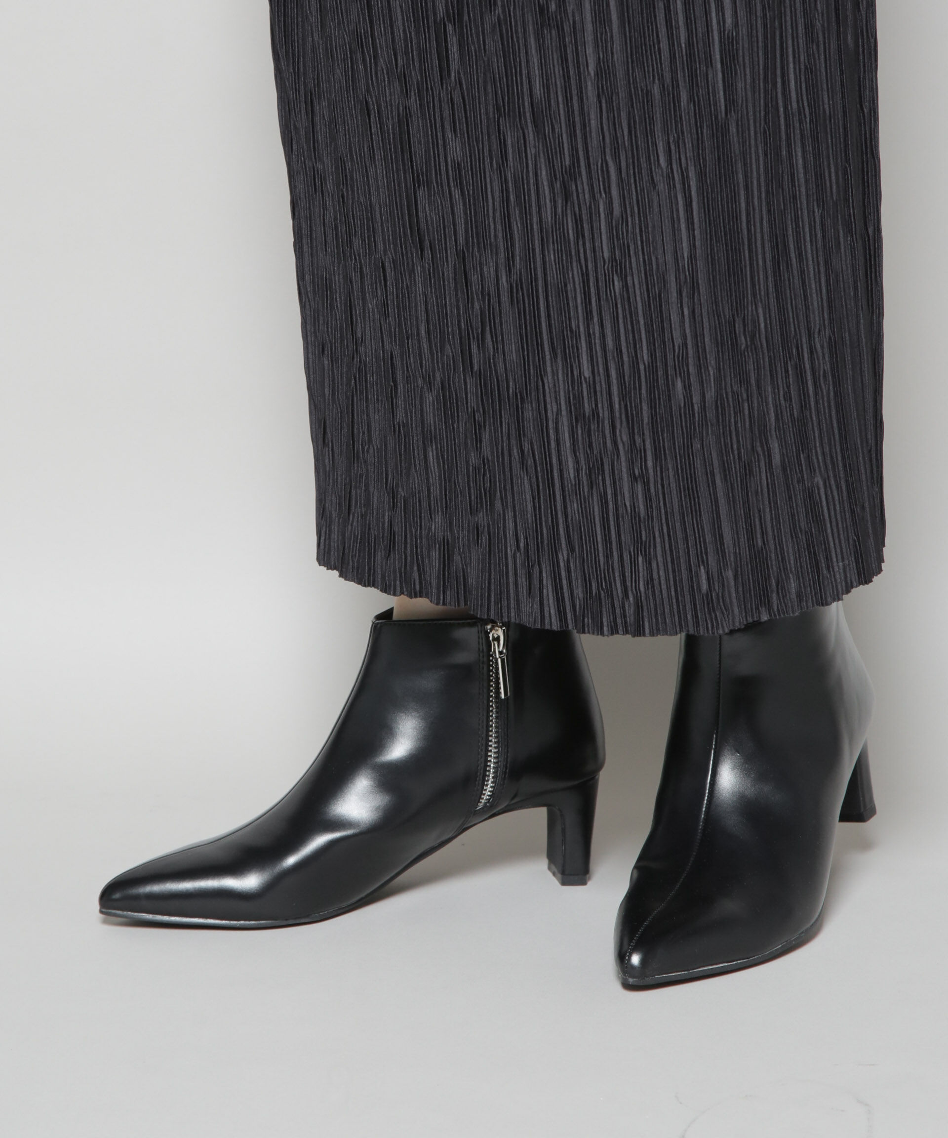 nano･universe「ポインテッドトゥショートブーツ」|ショートブーツ|