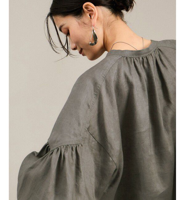 SALON adam et rope'「リネンスキッパーギャザーブラウス［GENTLE LINEN］」|シャツ・ブラウス|