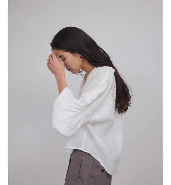 SALON adam et rope'「リネンスキッパーギャザーブラウス［GENTLE LINEN］」|シャツ・ブラウス|
