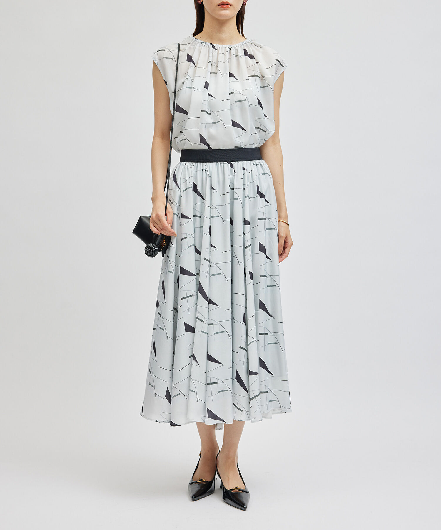 ROPE「プリントシャーリングブラウス/セットアップ対応」|シャツ・ブラウス|