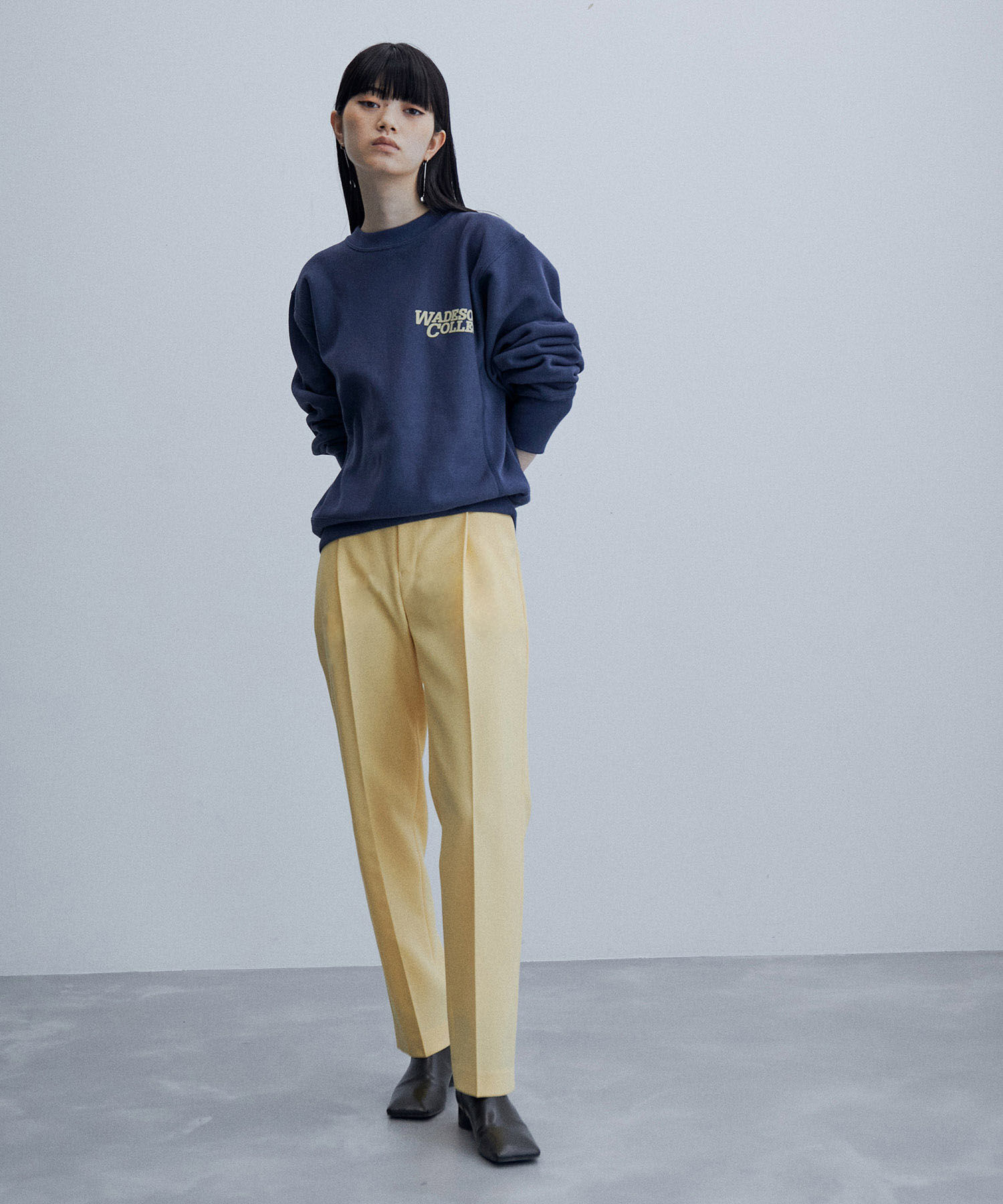 ADAM ET ROPE'「【サステナブル】スリムスラックス」|スラックス|