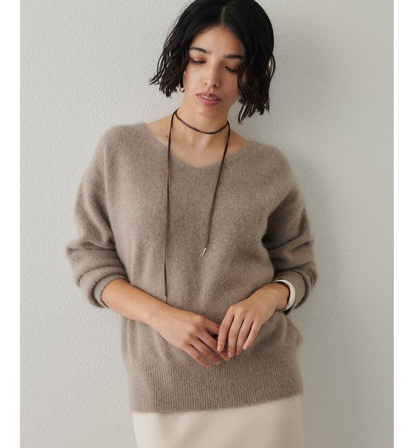  「フォックスウール Vネックプルオーバー」|ニット・セーター|