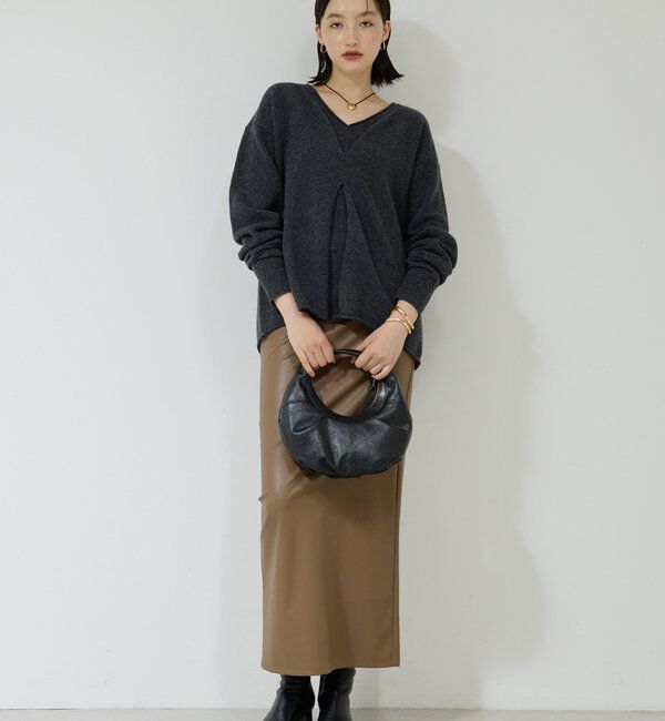  「ウールカシミヤタックVプルオーバー」|ニット・セーター|