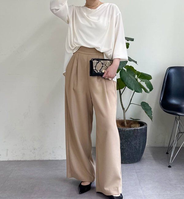  「【CHIHAYAコラボ】スウェードライクタックイージーパンツ」|チノ|