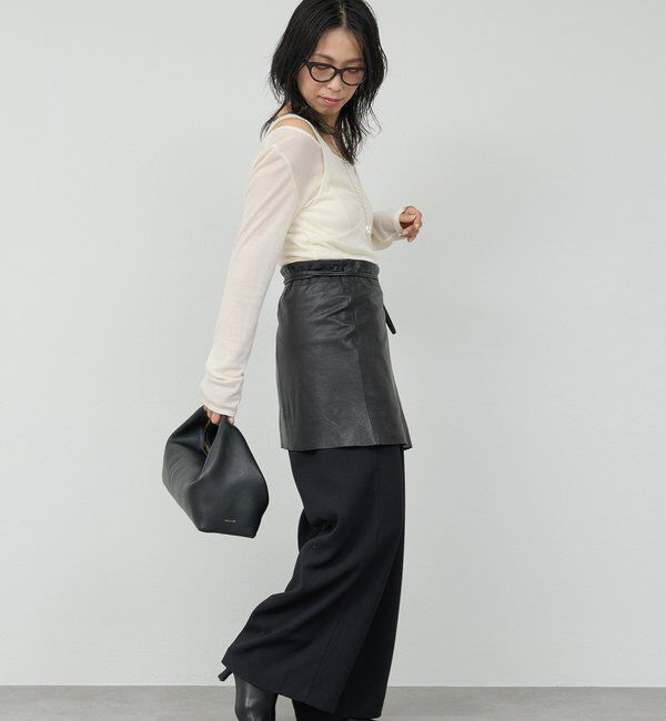  「【CHIHAYAコラボ】スウェードライクタックイージーパンツ」|チノ|