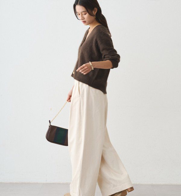  「チノベルトタックパンツ」|チノ|