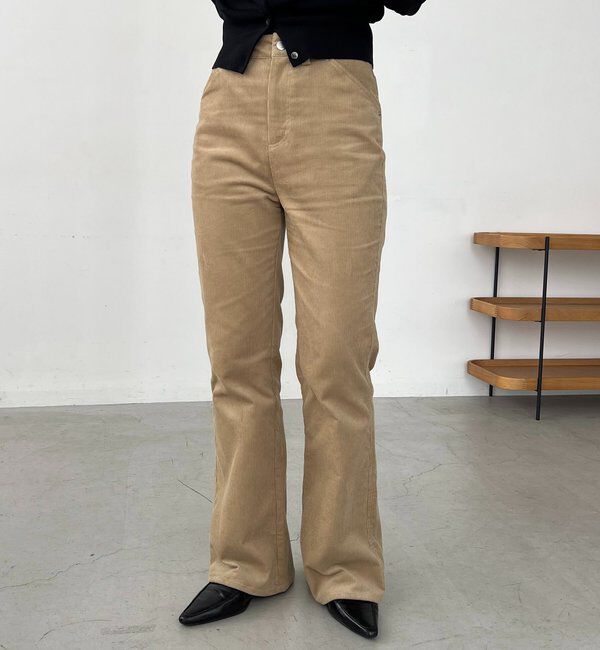  「【新色/レイヤード対応】コーデュロイフレアパンツ」|チノ|