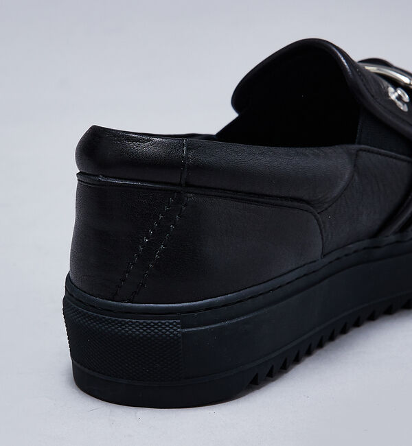 alfredoBANNISTER「センターバックル ライダース レザー スリッポン/スニーカー」|スニーカー|