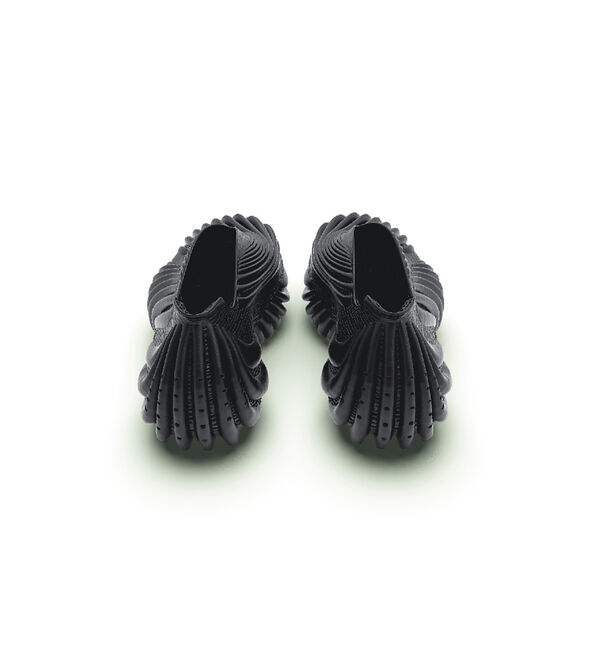 alfredoBANNISTER「【ALIVEFORM】ARMIS LOW+ CHARCOAL」|スニーカー|