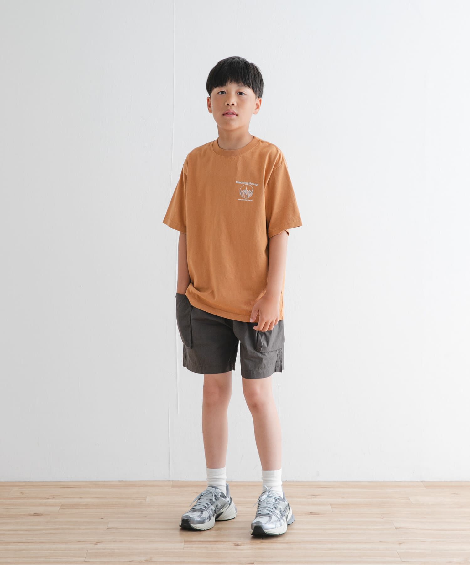 URBAN RESEARCH DOORS「『親子リンク/別注』MANHATTAN PORTAGE&times;DOORS　1ポイントプリントT(KIDS)」|その他|