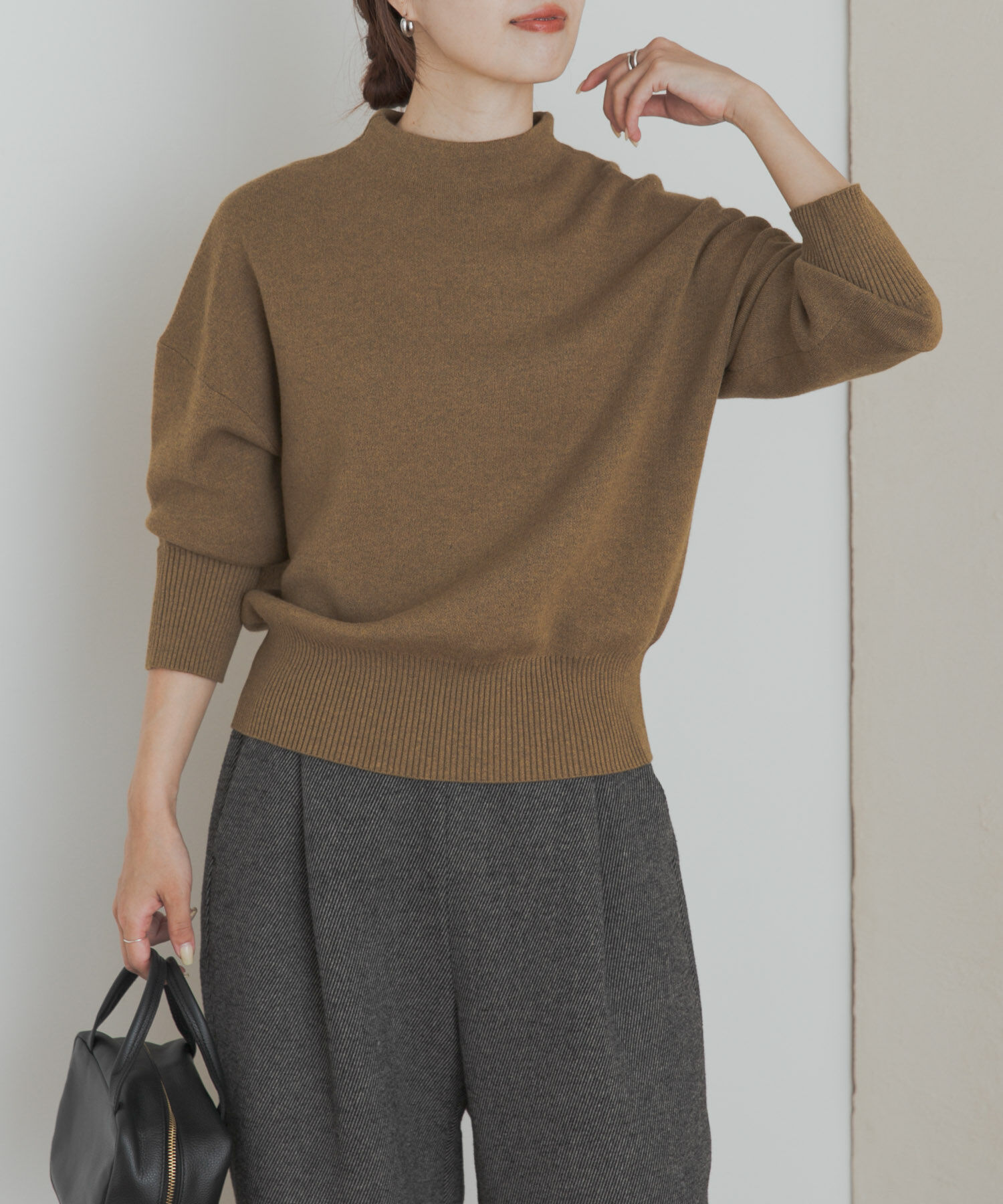 URBAN RESEARCH DOORS「『蓄熱/洗濯可』ボトルネックKNITプルオーバー」|ニット・セーター|