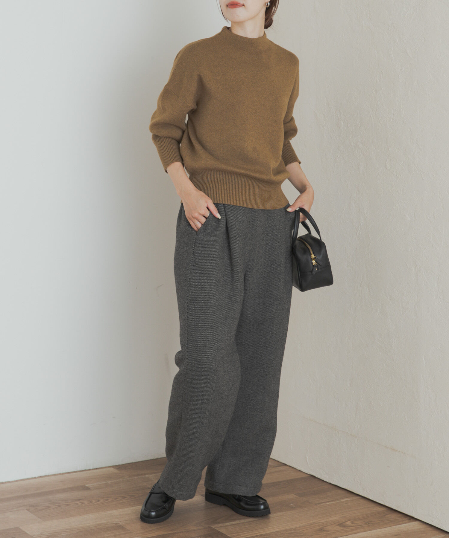 URBAN RESEARCH DOORS「『蓄熱/洗濯可』ボトルネックKNITプルオーバー」|ニット・セーター|