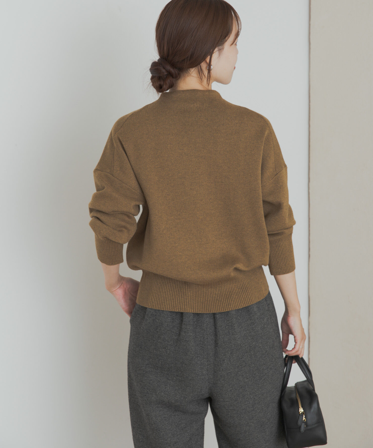 URBAN RESEARCH DOORS「『蓄熱/洗濯可』ボトルネックKNITプルオーバー」|ニット・セーター|