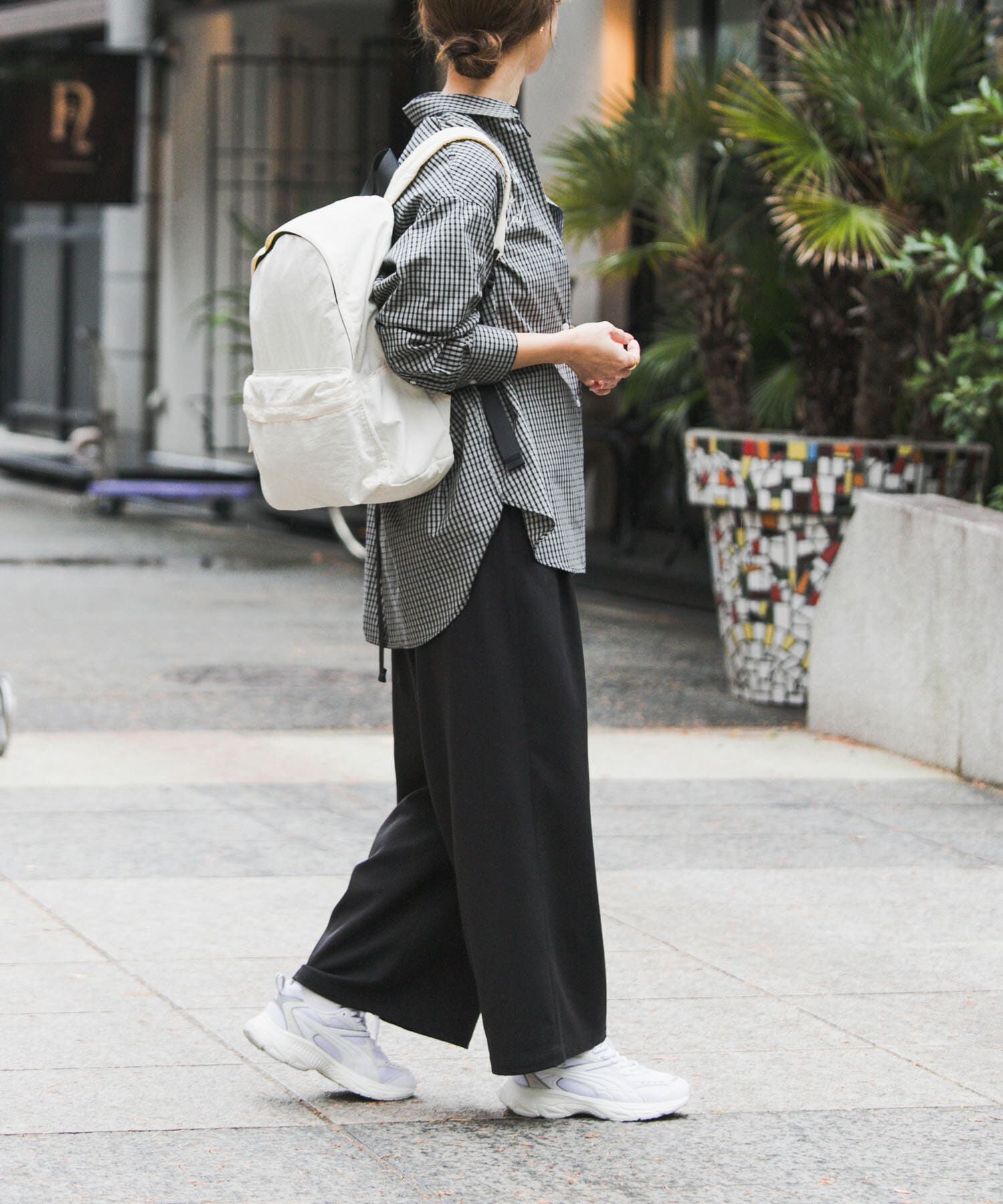 URBAN RESEARCH DOORS「『仁村紗和さん着用』『UR TECH』完声9分丈ワイドパンツ」|その他|