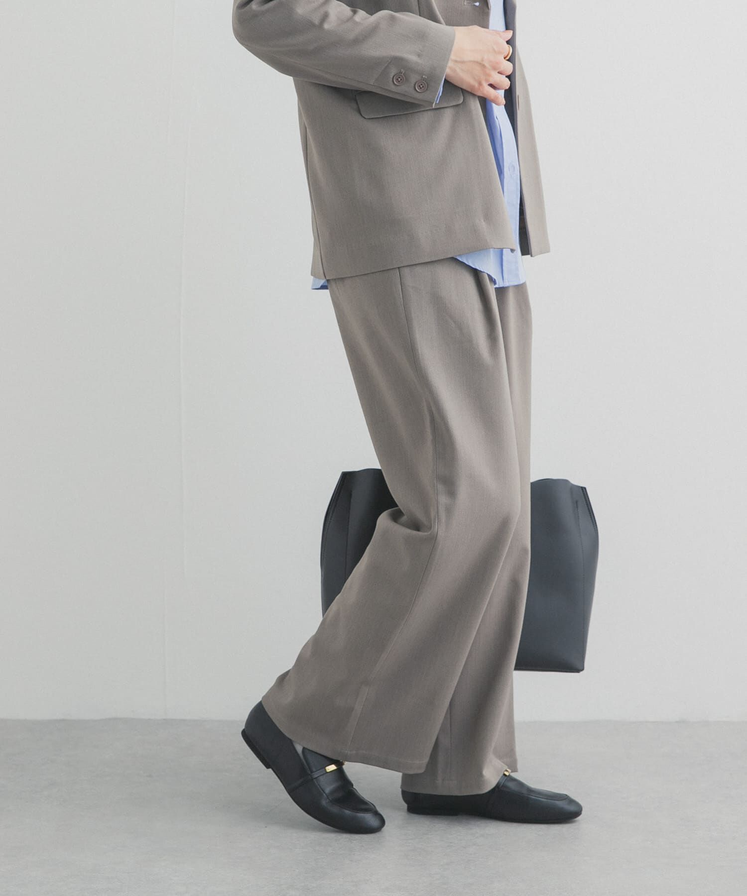 URBAN RESEARCH DOORS「『仁村紗和さん着用』『UR TECH』完声フロントタックイージーパンツ」|その他|