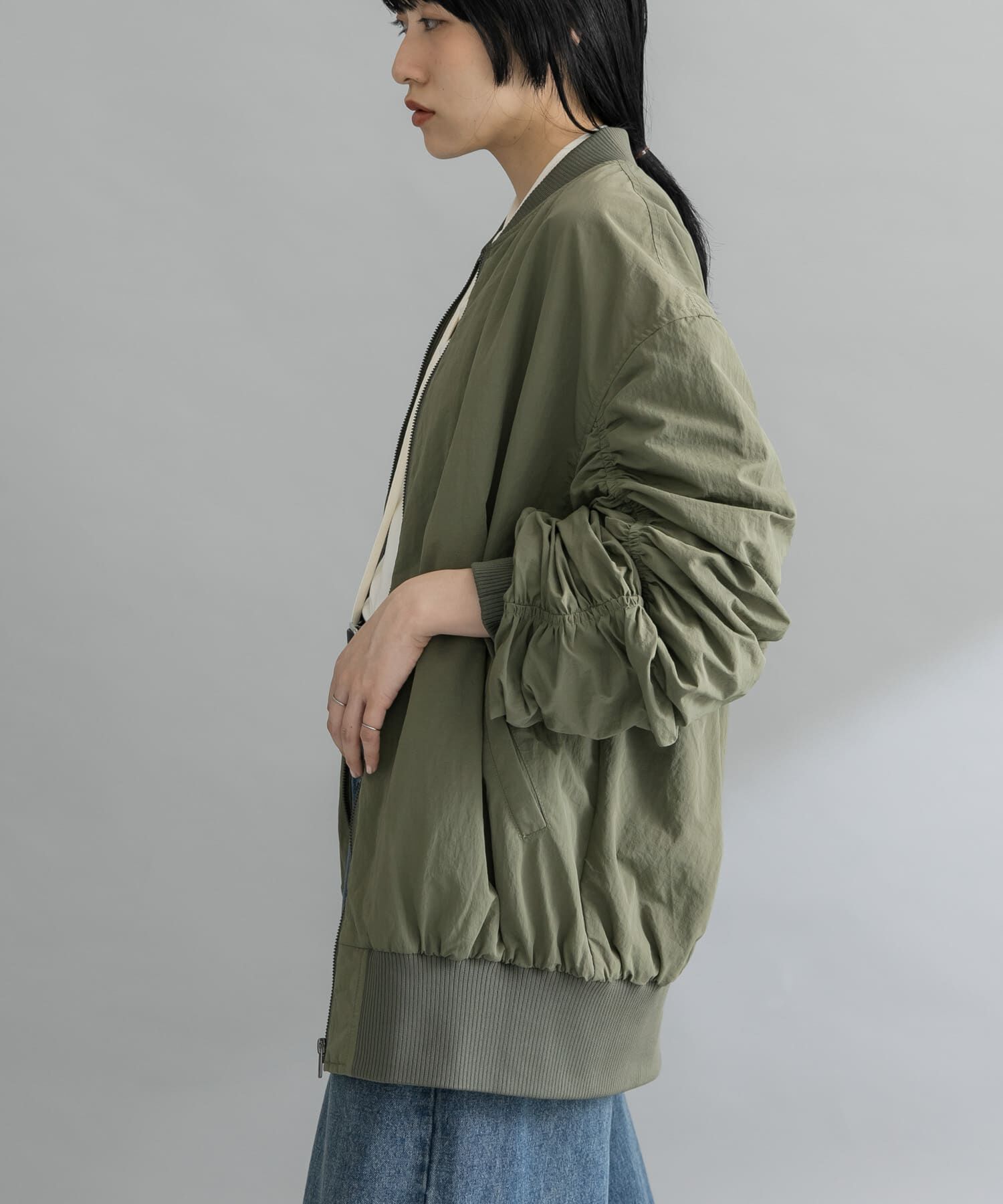  「『WEB/一部店舗限定』BACKシャーリングMA-1」|ノーカラーコート|