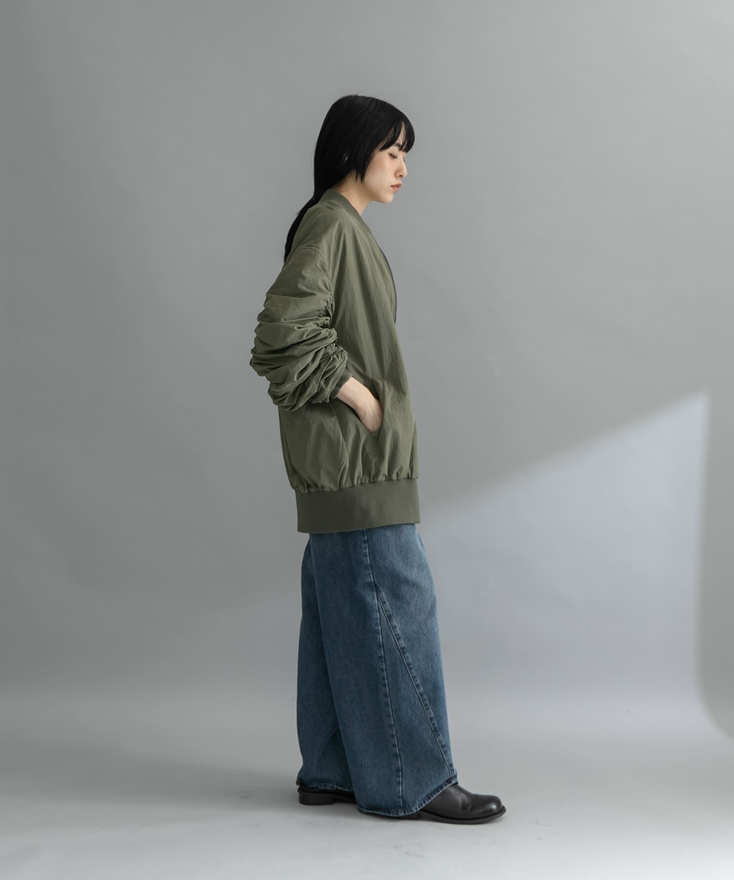  「『WEB/一部店舗限定』BACKシャーリングMA-1」|ノーカラーコート|