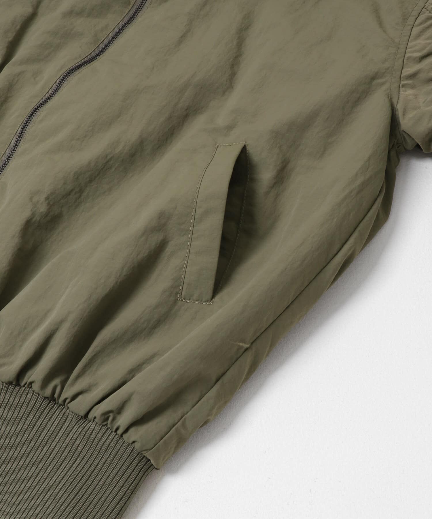  「『WEB/一部店舗限定』BACKシャーリングMA-1」|ノーカラーコート|