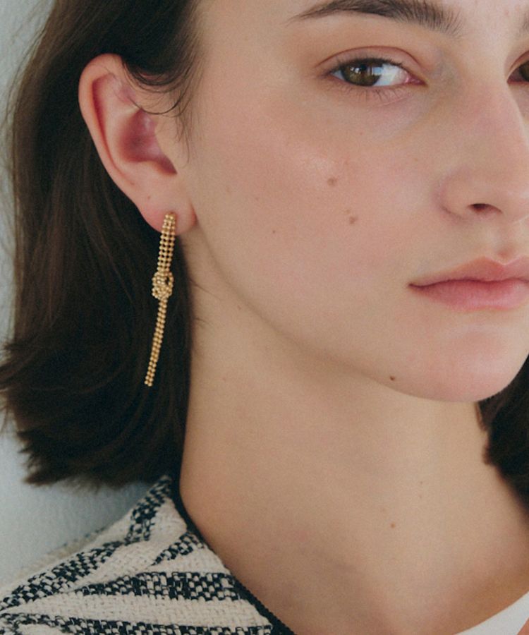YECCA VECCA「ノットボールチェーンピアス」|ピアス|Gold
