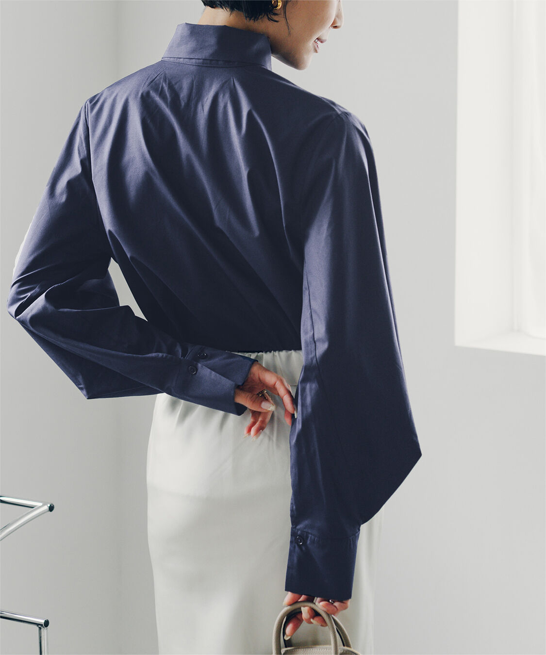 ur's「【小林有里さんコラボアイテム】袖タックボウタイブラウス」|シャツ・ブラウス|