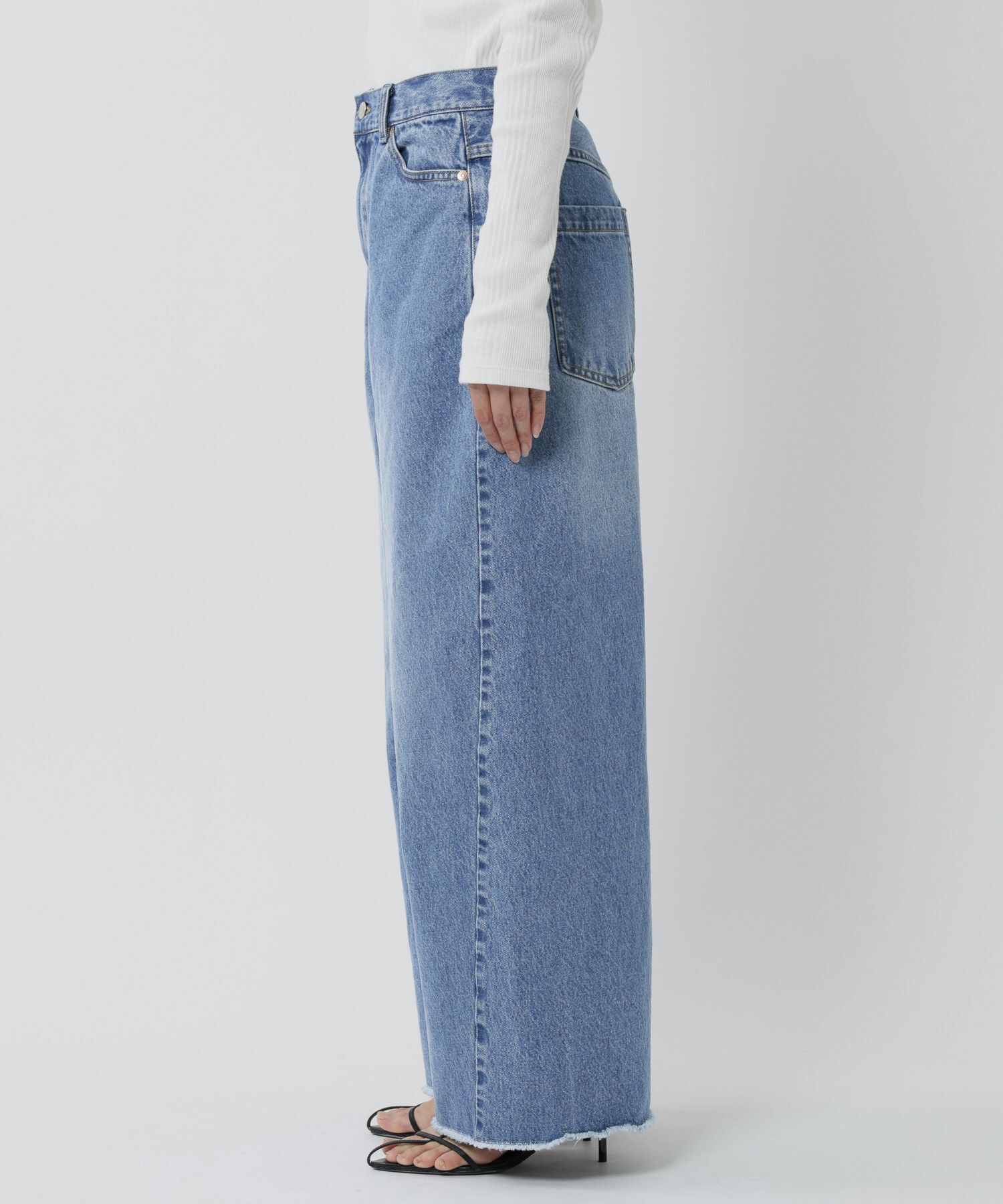 BABYLONE「バレルレッグデニムパンツ」|デニム|