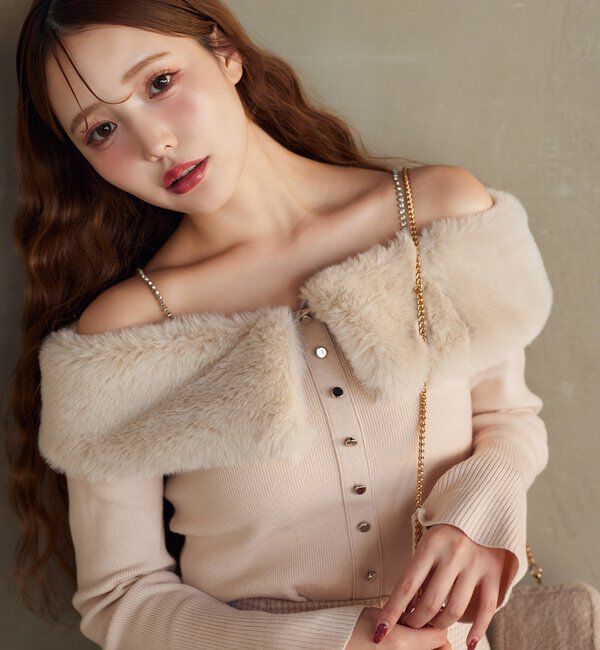  「【REVIVAL】ビジューファーニット」|ニット・セーター|