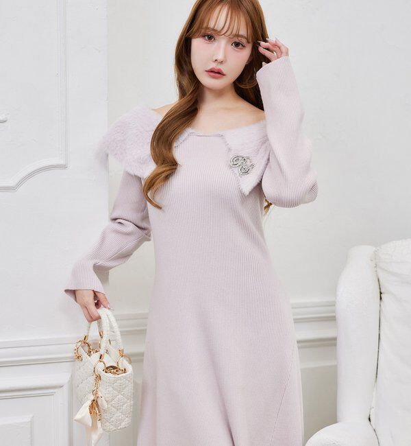  「ブローチ付きニットワンピース」|ワンピース|