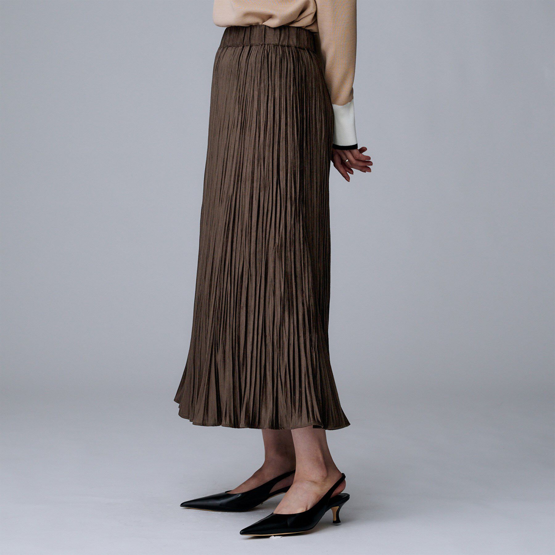 UNTITLED「【シワ知らず/ウエストゴム】スエード風プリーツスカート」|スカート|