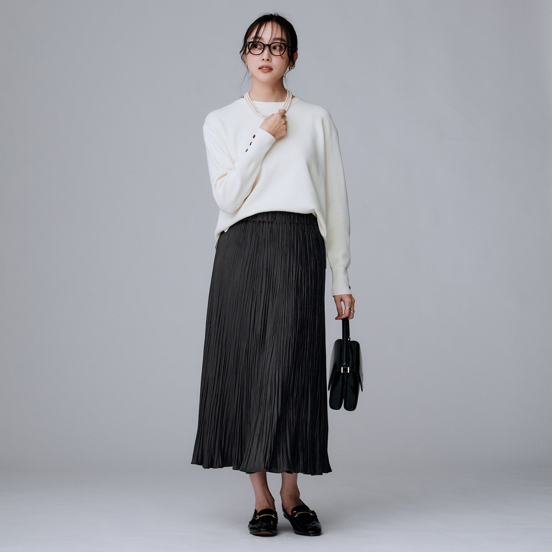 UNTITLED「【シワ知らず/ウエストゴム】スエード風プリーツスカート」|スカート|