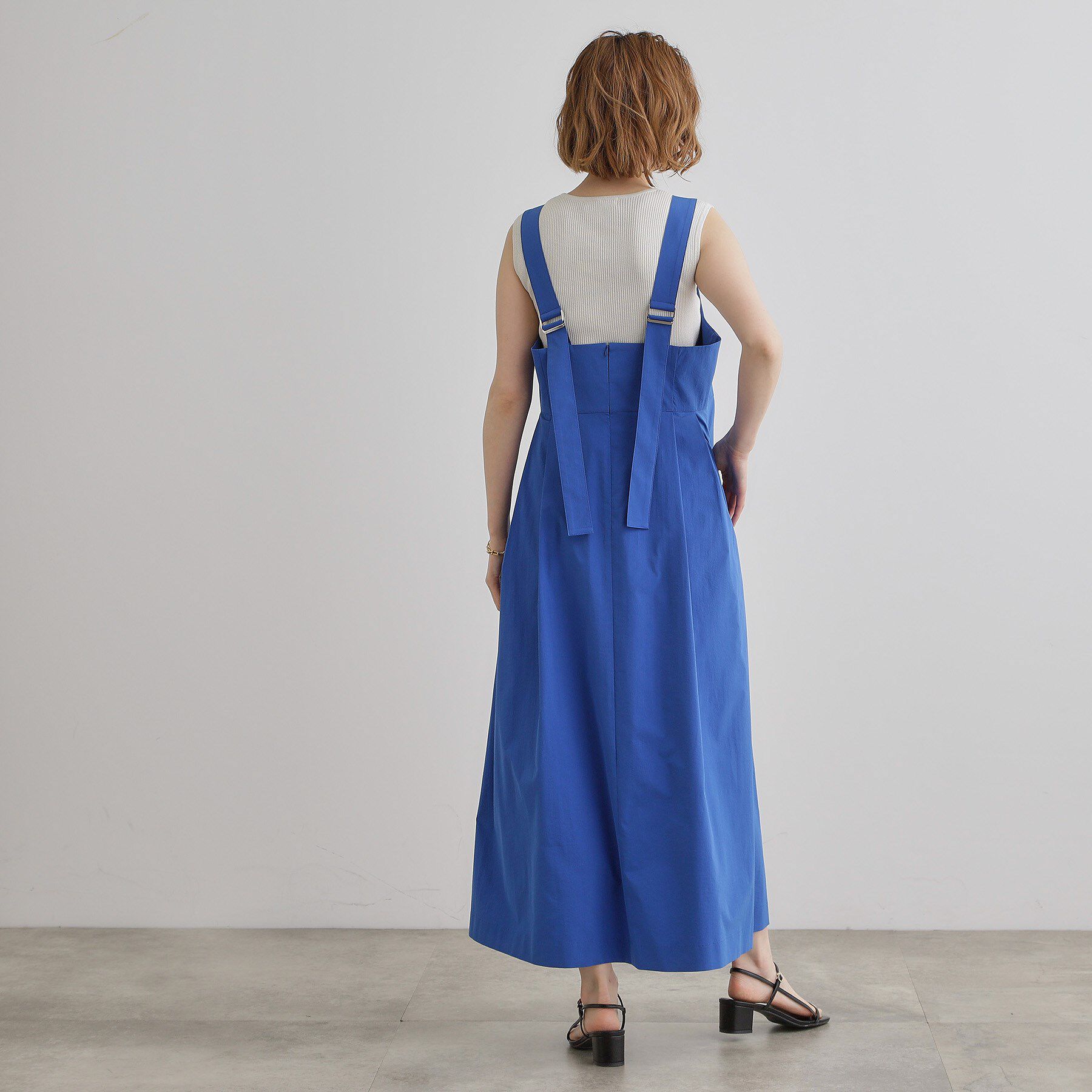 grove「【雑誌掲載】シルエットが映える洗練ジャンパードレス」|ワンピース|