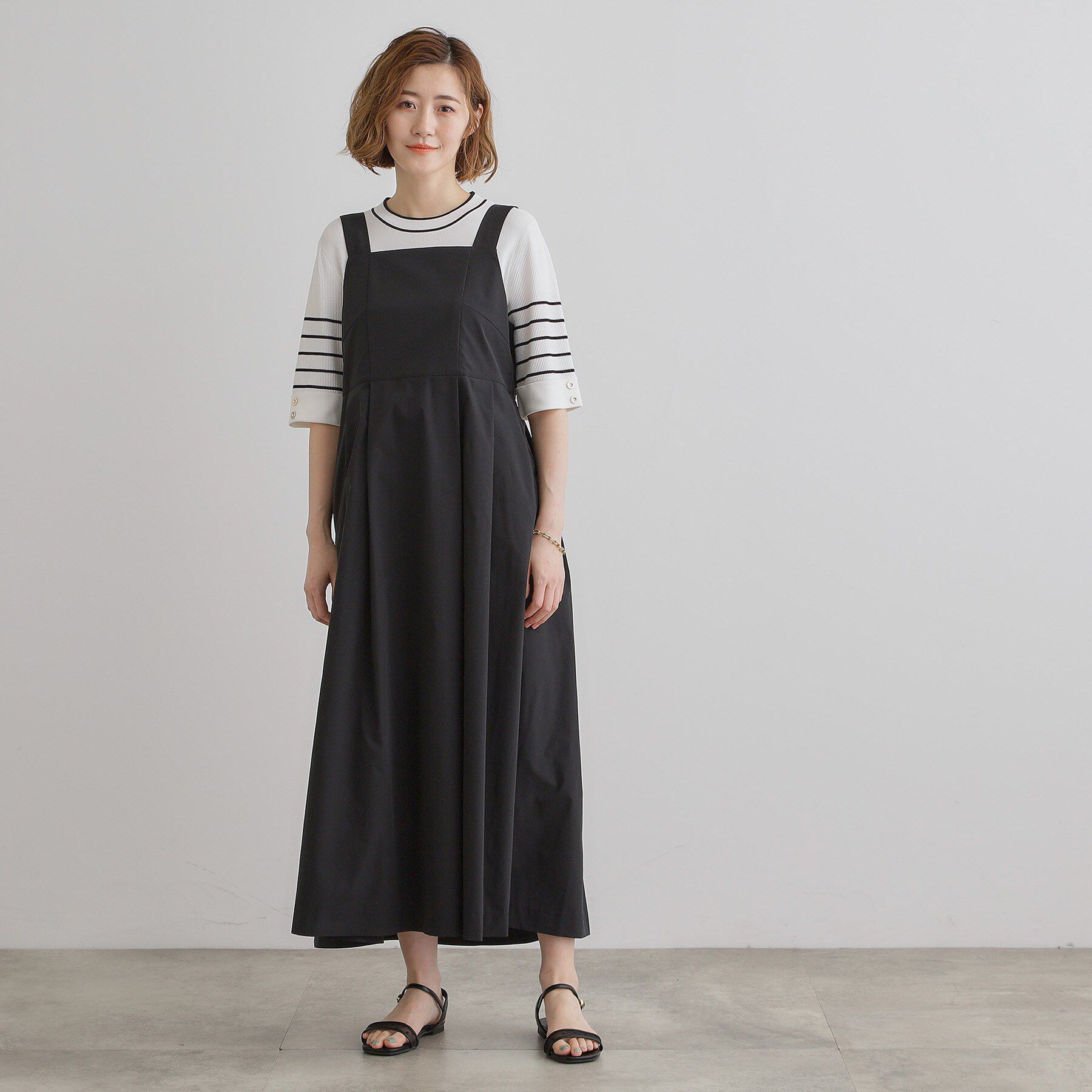 grove「【雑誌掲載】シルエットが映える洗練ジャンパードレス」|ワンピース|