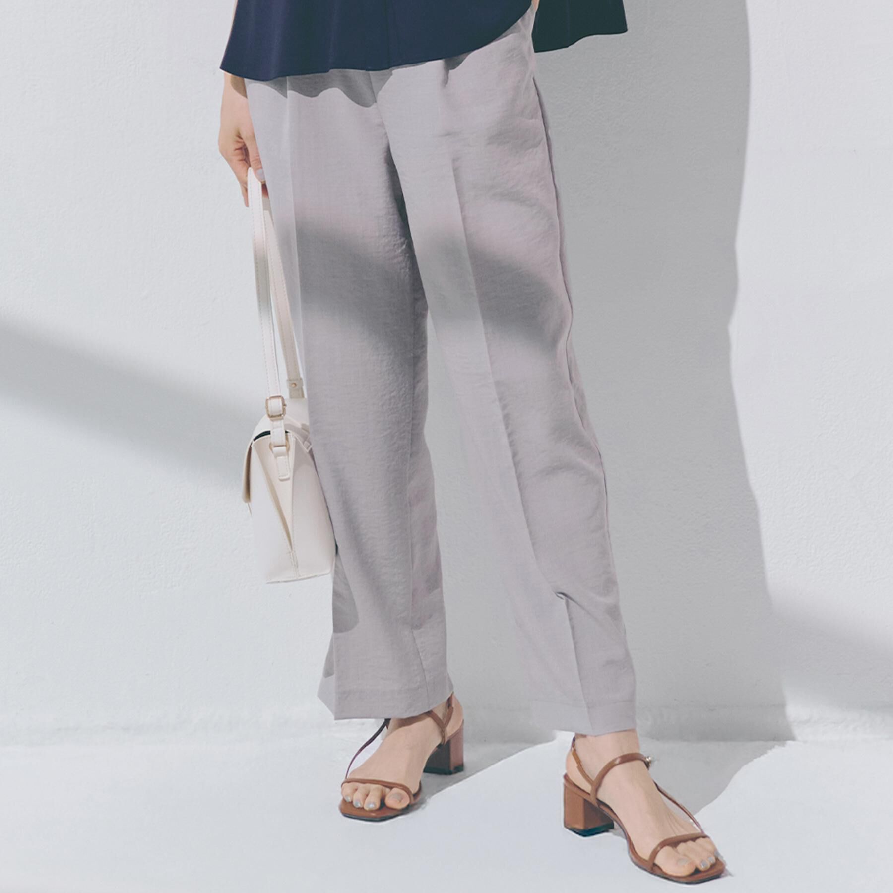 grove「【洗える・シワになりにくい】麻調センタープレスワイドパンツ」|その他|ライトグレー(011