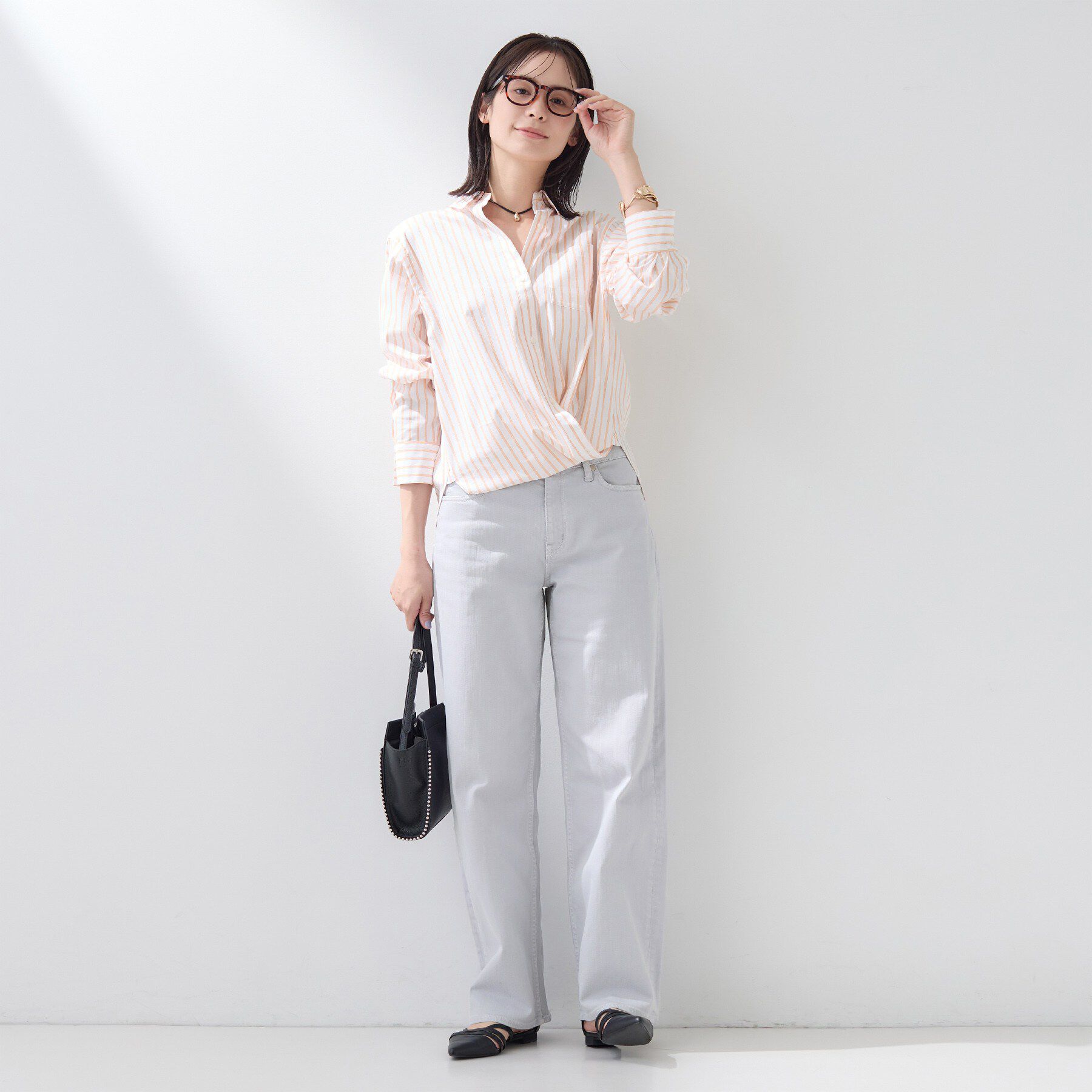 INDIVI「【春の新色登場！褒められデニム】ワイドストレート デニムパンツ」|デニム|