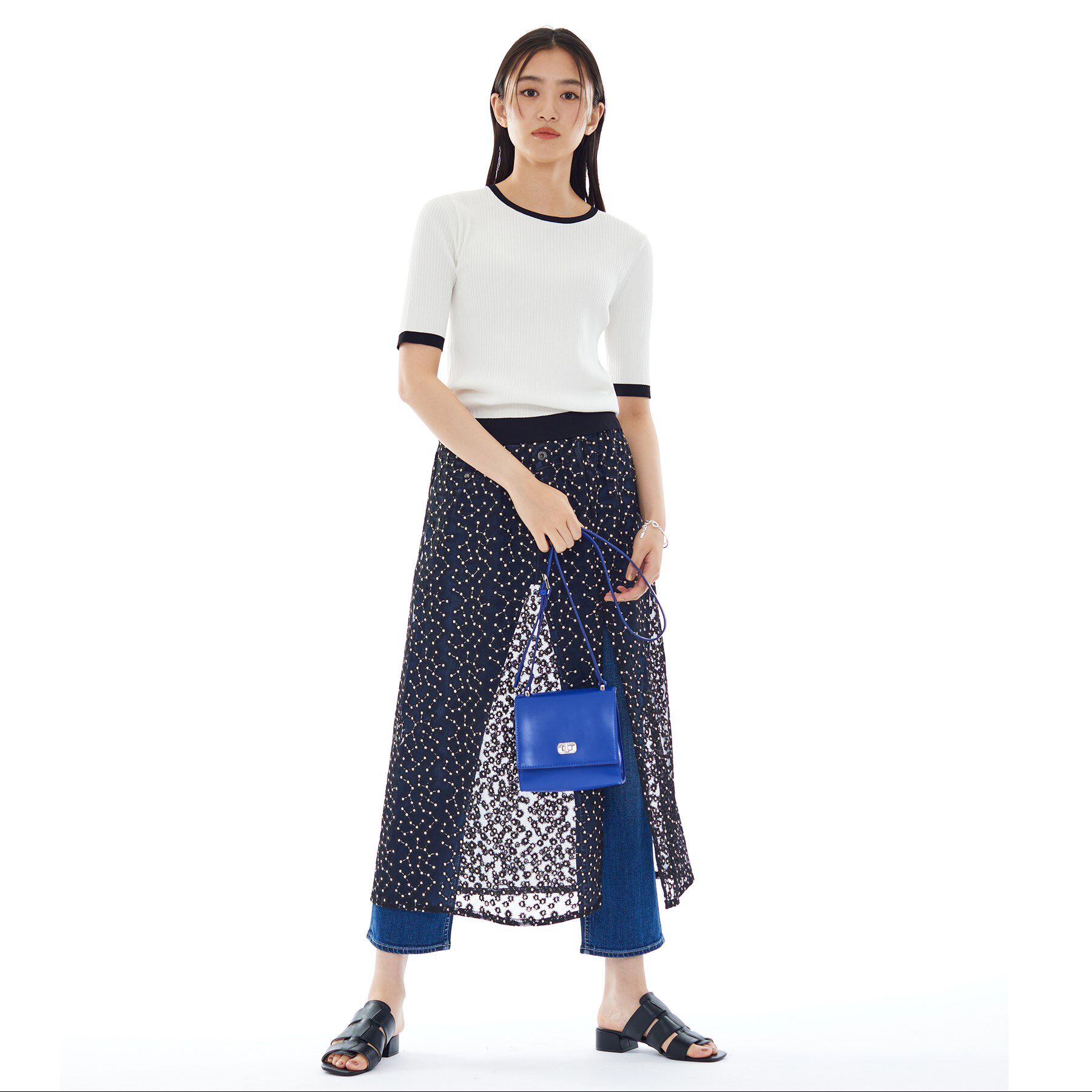 INDIVI「ミニスクエアショルダー」|ショルダー・メッセンジャー|