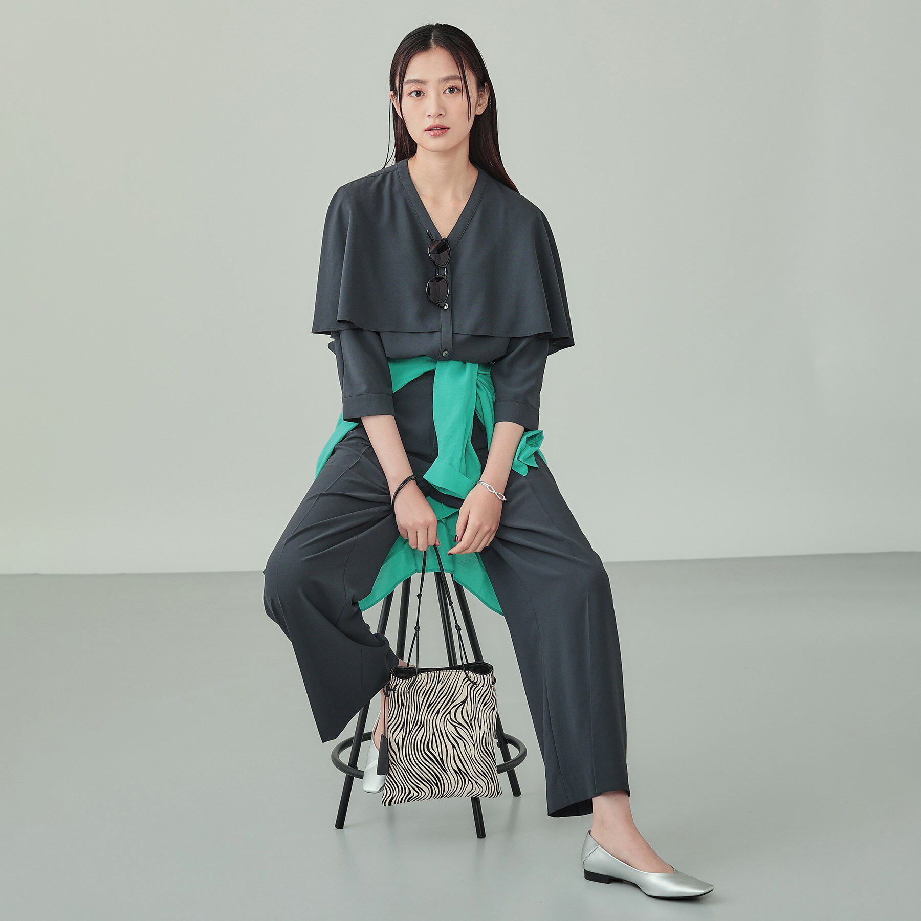 INDIVI「◆アニマルハラコ ポシェット」|ショルダー・メッセンジャー|