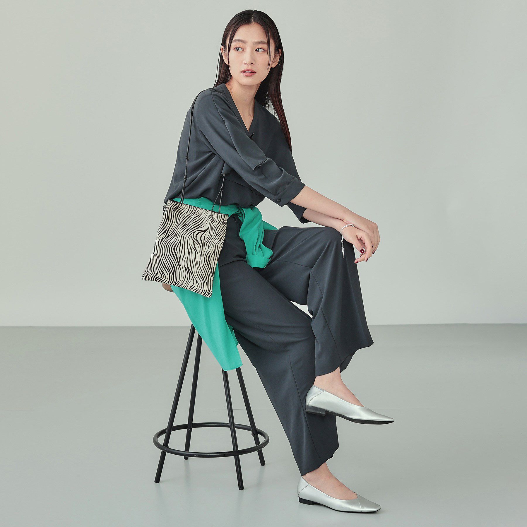 INDIVI「◆アニマルハラコ ポシェット」|ショルダー・メッセンジャー|