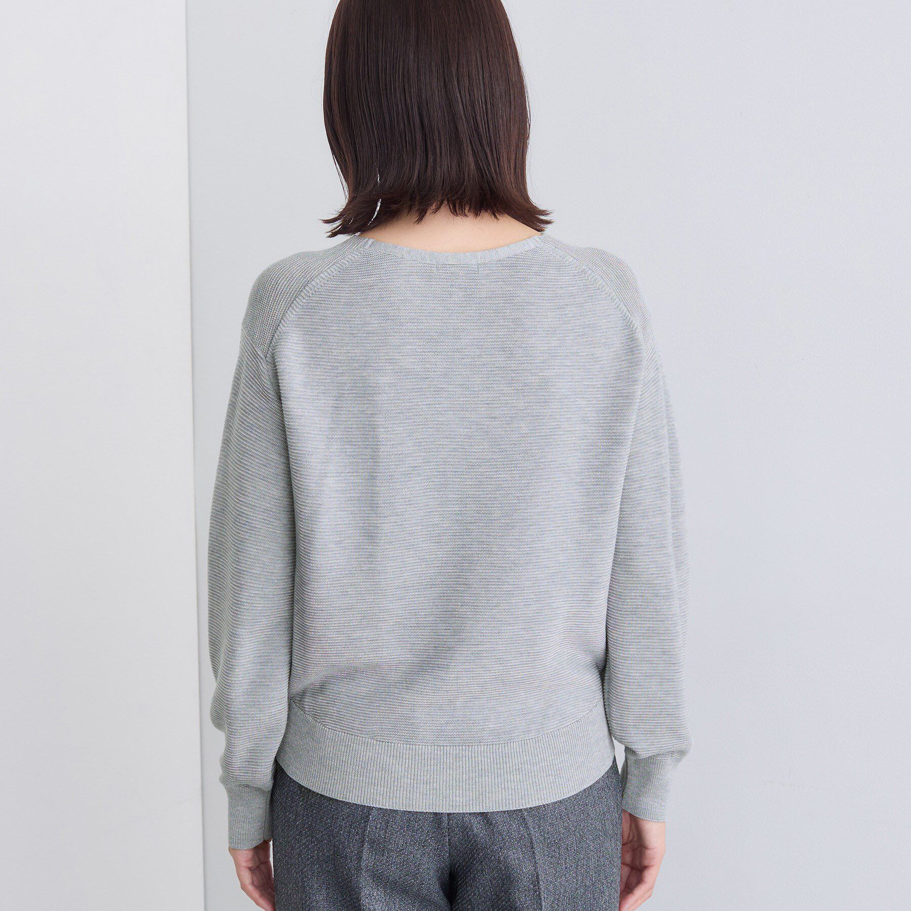 INDIVI「【ウール混ラメ素材】Vネック煌めきニット」|ニット・セーター|