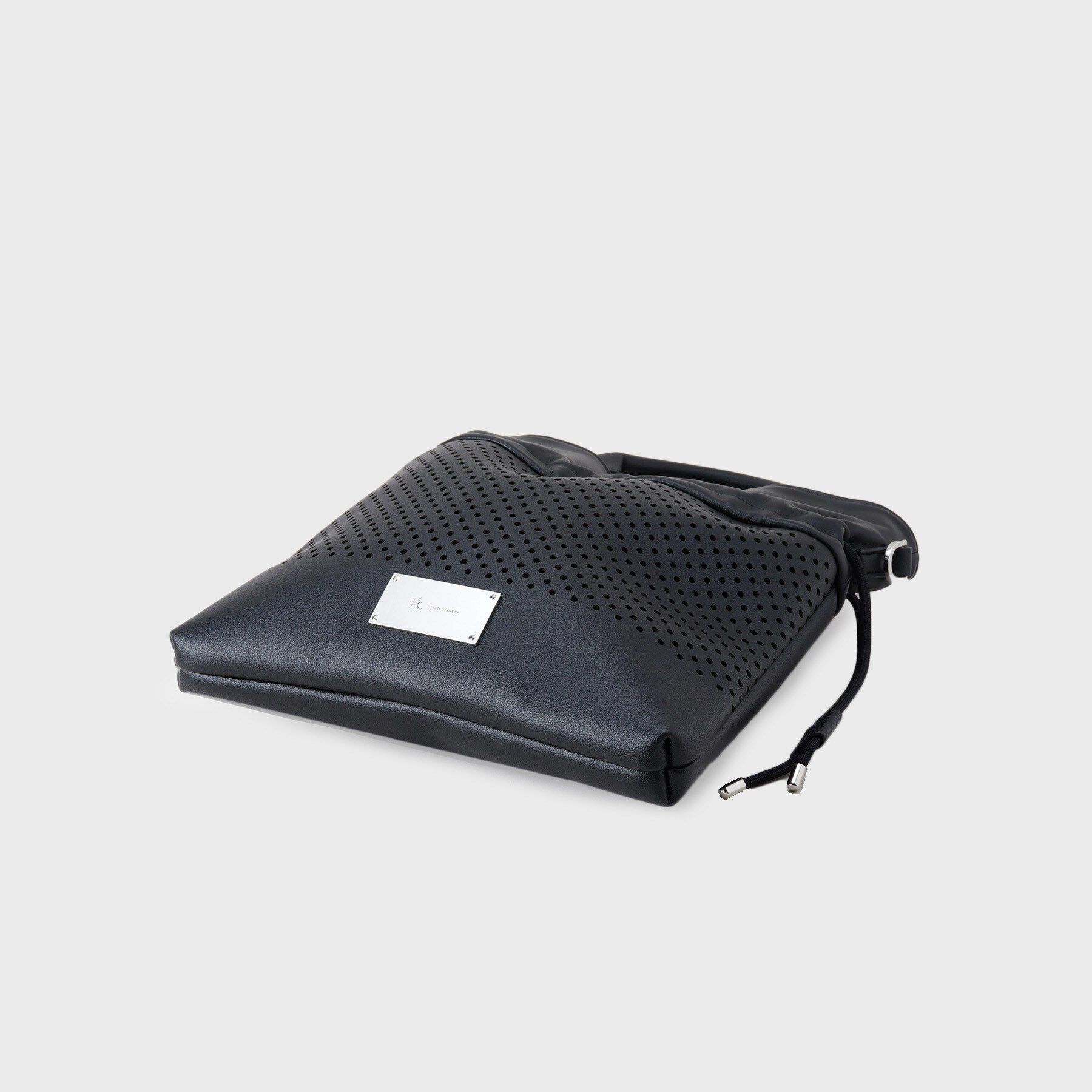 tk.TAKEO KIKUCHI「【2WAY】パンチングドロストバッグ」|ショルダー・メッセンジャー|