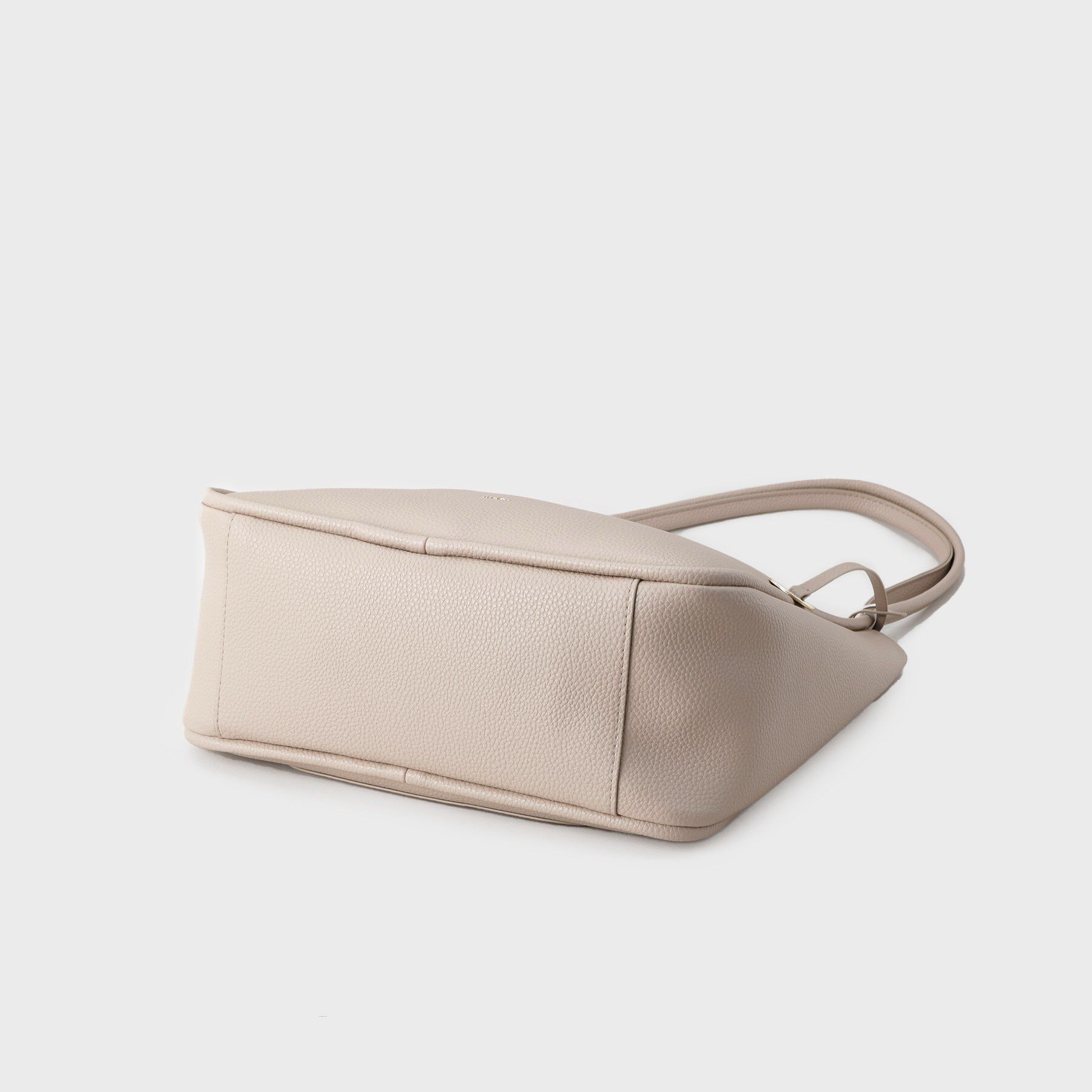 index「【A4サイズ収納可能】コインチャーム付きトートバッグ」|トートバッグ|