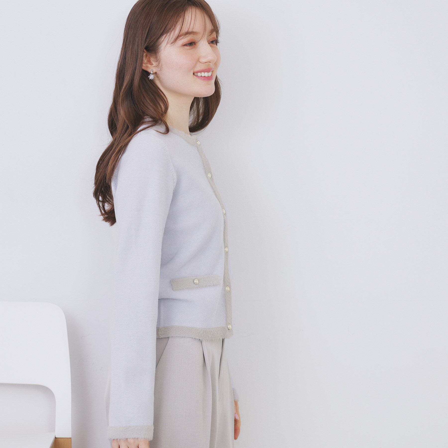 index「フェザーバイカラークルーネックカーディガン【洗濯機OK】」|カーディガン|