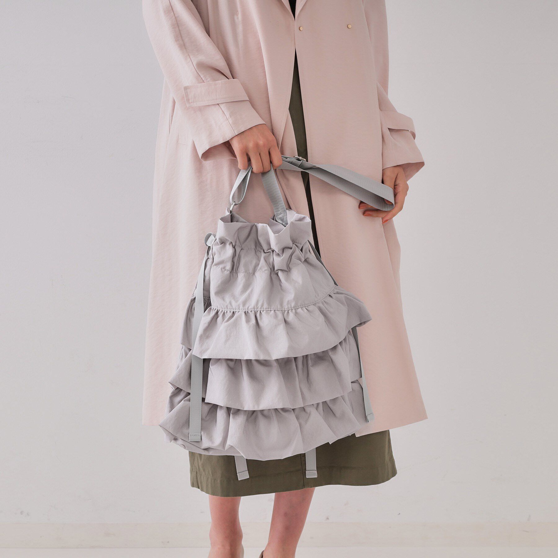 OPAQUE.CLIP「【長さ調整可能】ドロストリボンフリルティアードショルダーバッグ」|ショルダー・メッセンジャー|