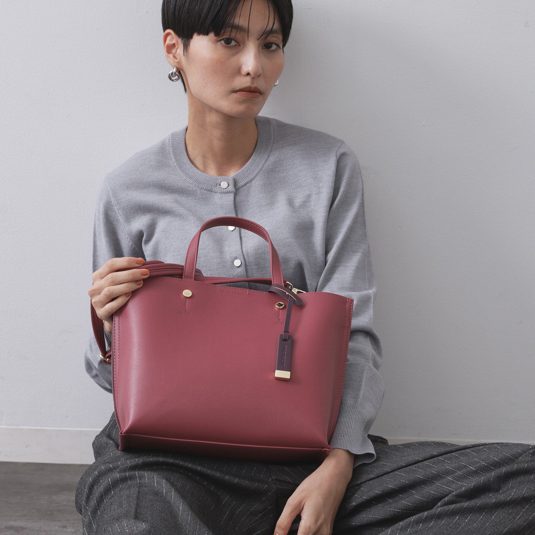 OPAQUE.CLIP「【2WAY/名品】バイカラー3層ミドルトートバッグ」|トートバッグ|ピンク(574)