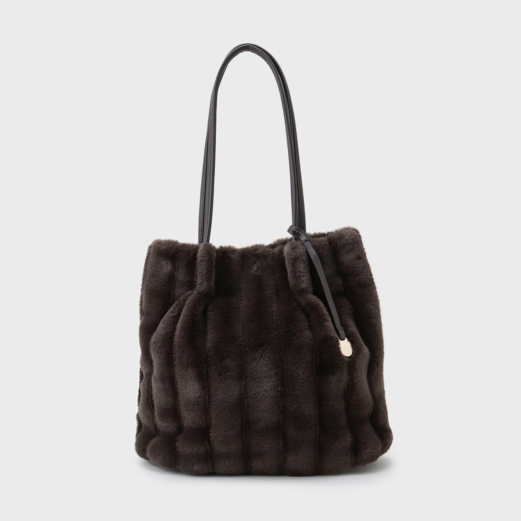 OPAQUE.CLIP「【A4サイズ対応／マチ付き】ストライプフェイクファートートバッグ」|トートバッグ|