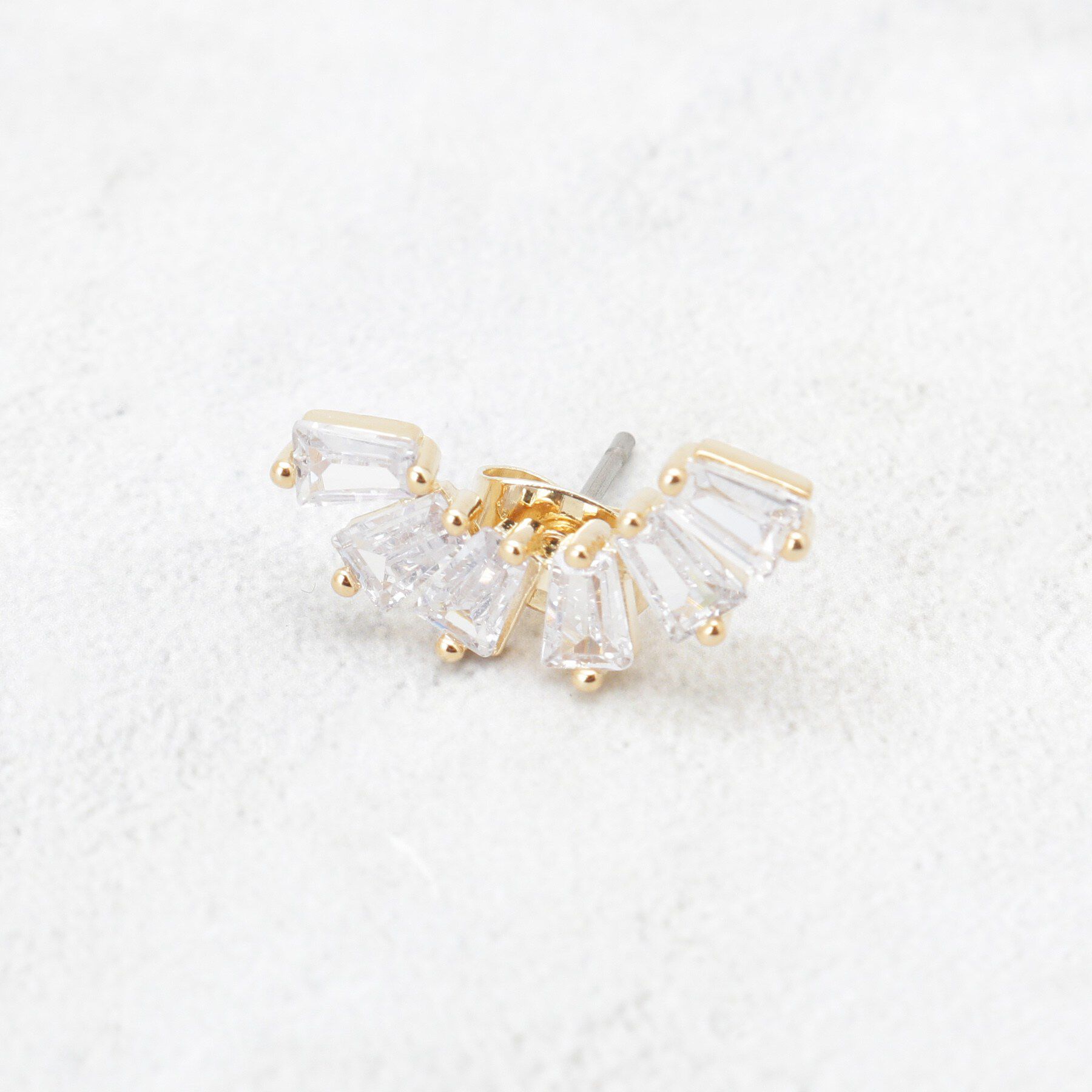 OPAQUE.CLIP「ビジュームーンピアス」|ピアス|