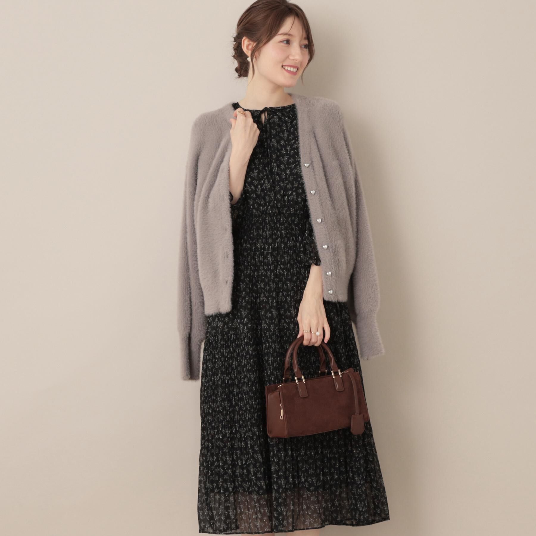 Couture broach「【一枚で着映える・花柄・通勤】前後2WAYシフォン楊柳小花ワンピース」|ワンピース|