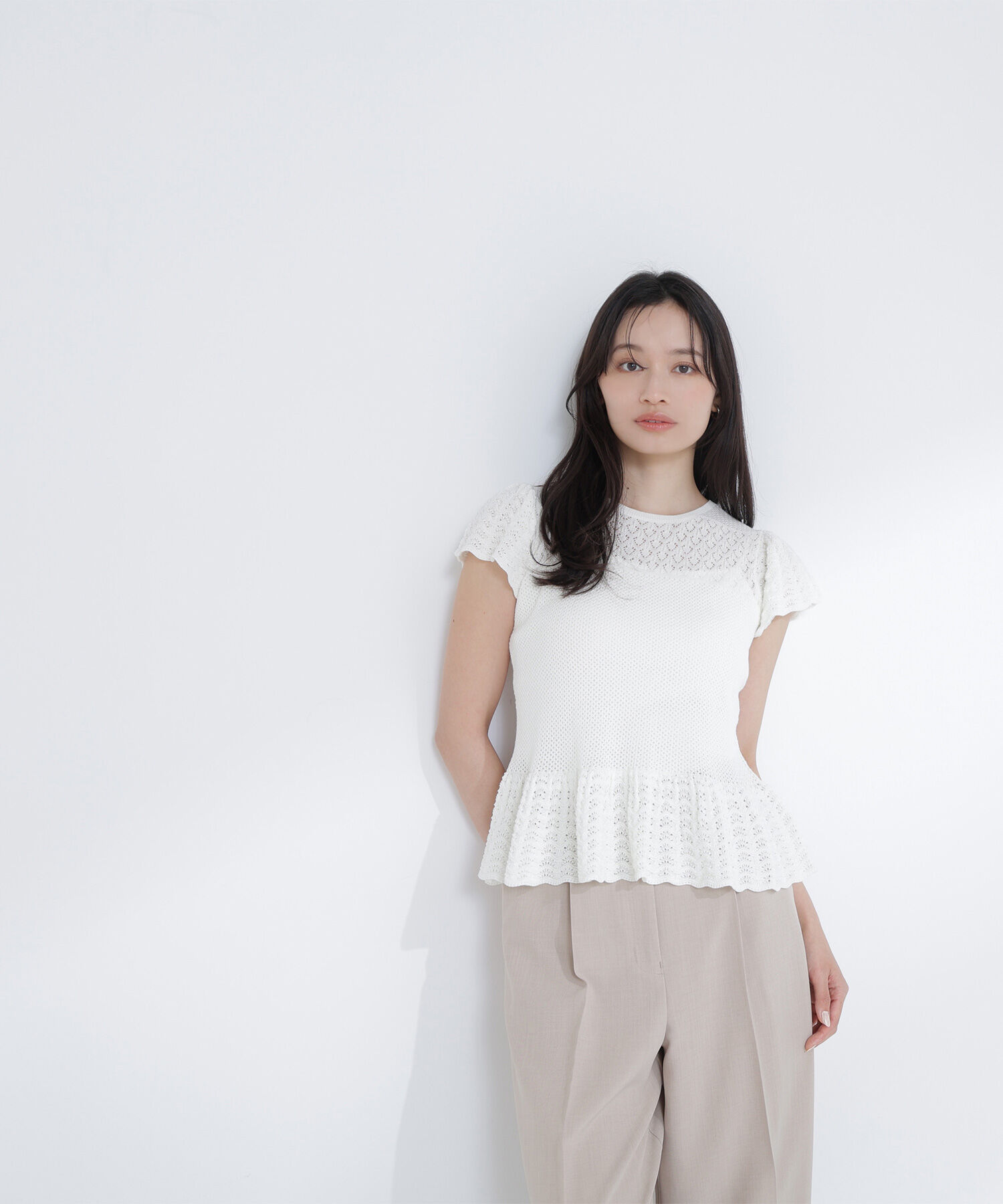  「透かし編みフリルニット」|ニット・セーター|オフホワイト1